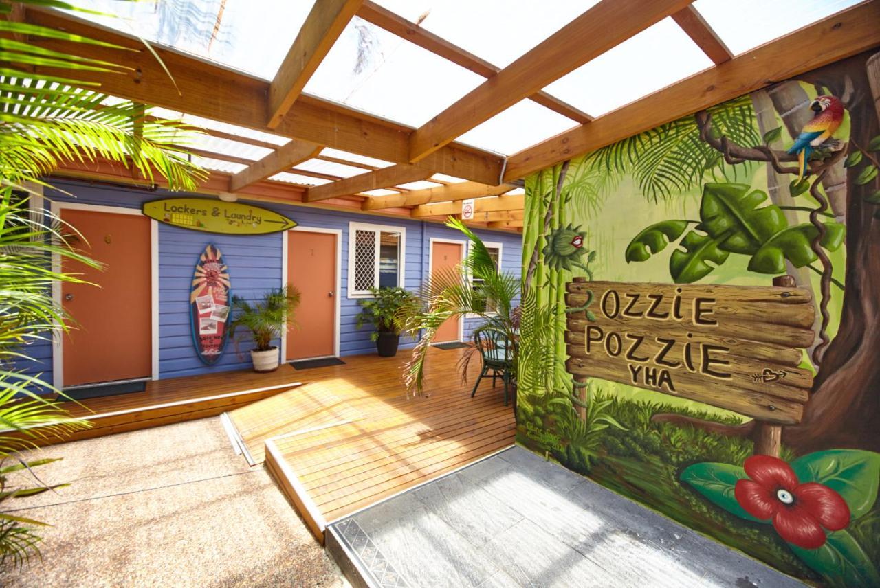 Ozzie Pozzie Backpackers Vandrarhem Port Macquarie Exteriör bild