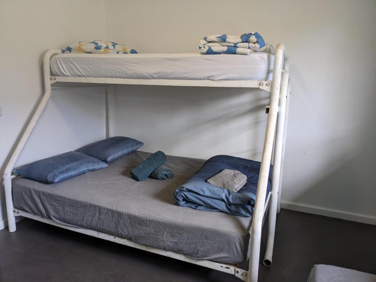 Ozzie Pozzie Backpackers Vandrarhem Port Macquarie Exteriör bild
