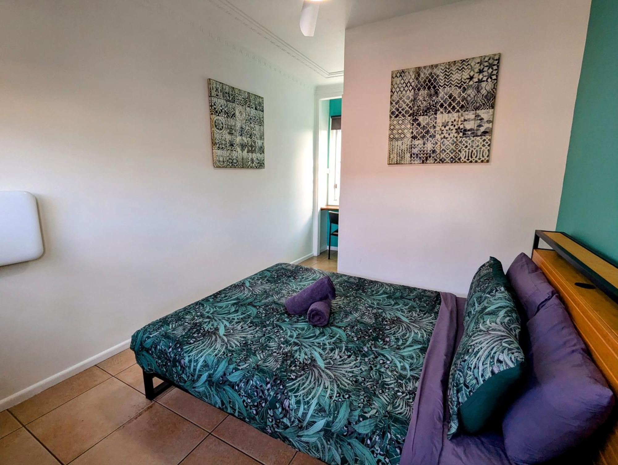 Ozzie Pozzie Backpackers Vandrarhem Port Macquarie Exteriör bild